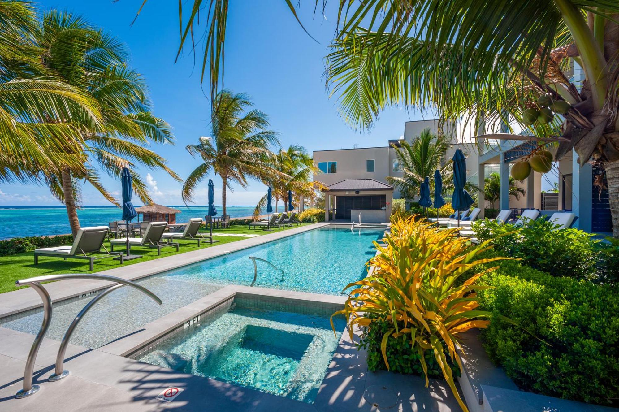 Black Urchin Boutique Resort Bodden Town Quarto foto